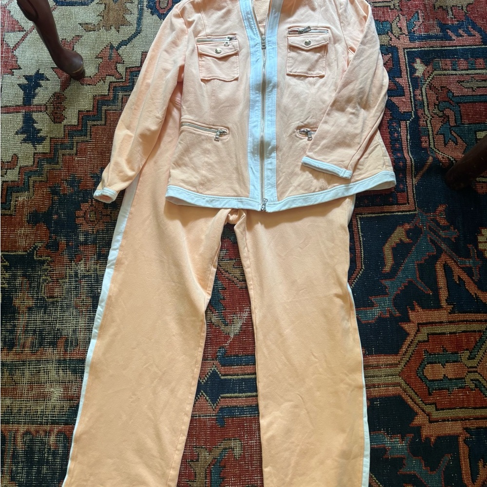 Boston Proper peach color Two-Piece Pantsuit with White Trim. - Picture 4 of 4